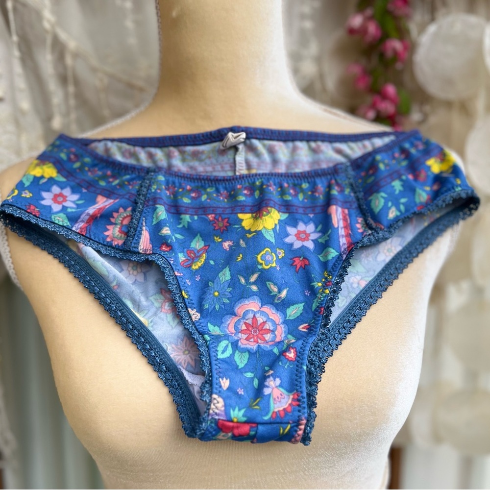 Vintage Spell Blue Lovebird Bloomers, Medium